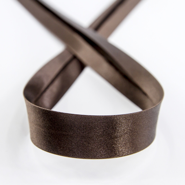 Косая бейка атласная 20 мм, 25 м, цвет 17, темно-коричневый. Арт 6260-20мм-17            