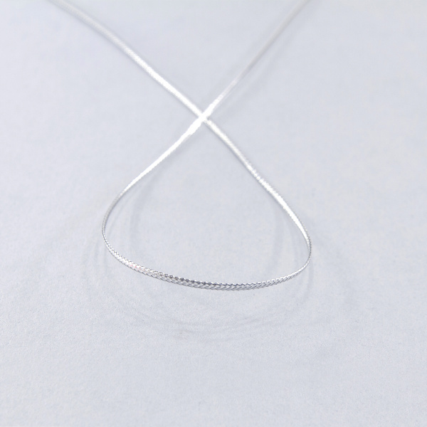 Шнур металлизированный, 1 мм, цвет серебристый. Арт 881210700X6000          