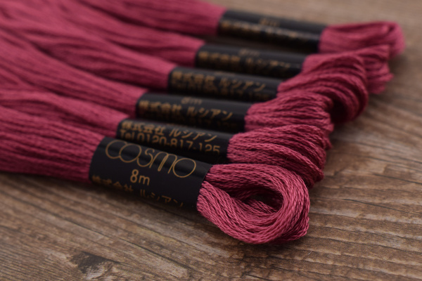 Мулине COSMO однотонный цвет  815       . Арт 25-6/815       