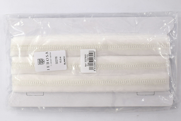 Шитье-вышивка на батисте, прошва, 20 мм, цвет белый. Арт 32276/01