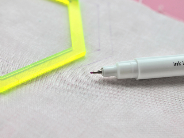 Маркер для разметки на ткани, тонкая линия 0,5 мм, цвет фиолетовый, исчезающий на воздухе. Арт 296.F                   