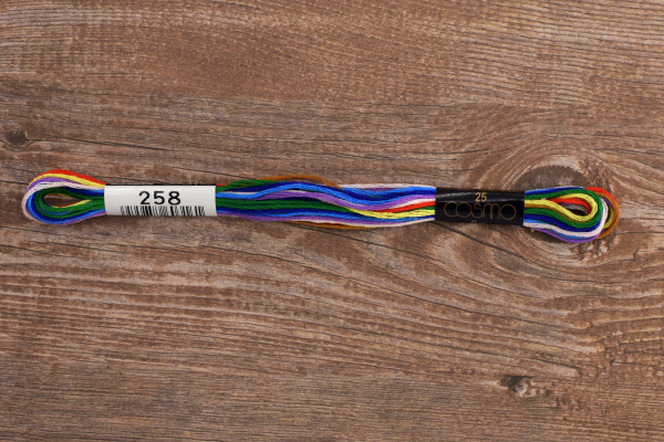 Мулине COSMO однотонный цвет  258       . Арт 25-6/258       