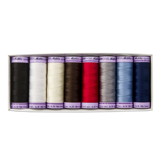 Набор с нитками Silk Finish  в подарочной упаковке, 8 катушек. Арт SFC8-KIT