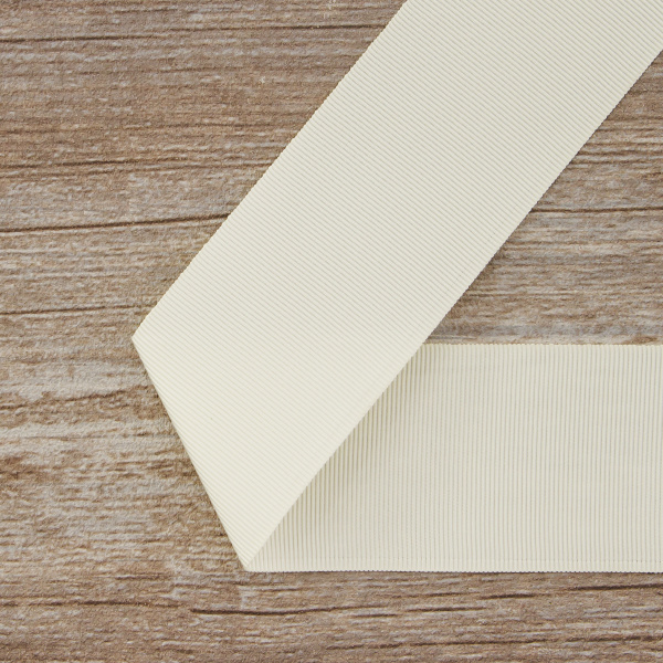 Лента репсовая SAFISA, 50 мм, 25 м, цвет 03 молочный. Арт 350-50мм-03