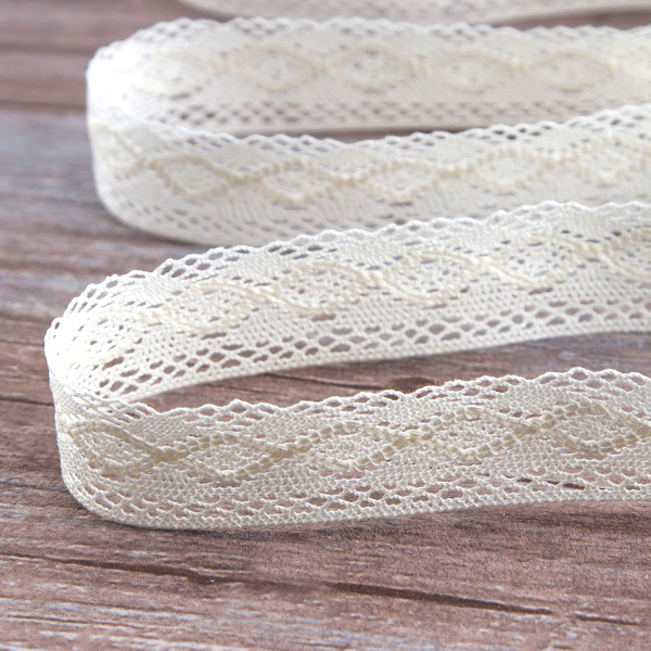 Мерсеризованное хлопковое кружево, 28 мм, шампань. Арт 2121/72
