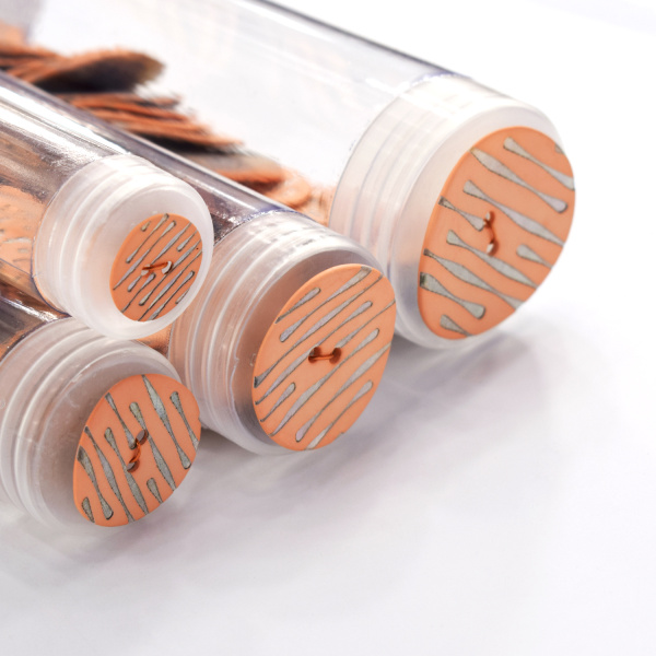 Пуговицы Sandra, размер 54, цвет COL.L1506. Арт 17993-54-COL.L1506