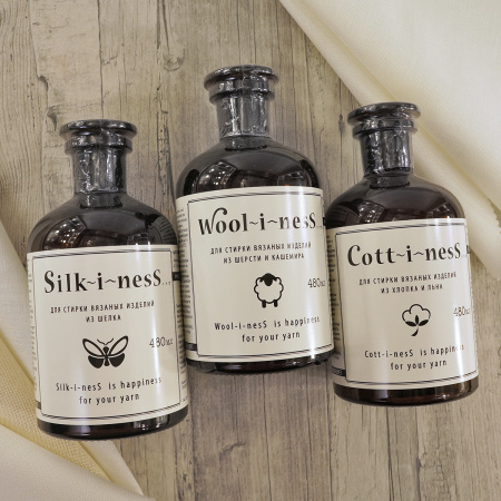 Средство "WOOl~I~NESS" для стирки изделий из шерсти и кашемира, 480 мл. Арт 002500