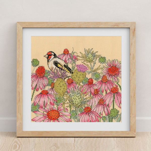 Набор для вышивания "Daisy Garden". Арт XFY6