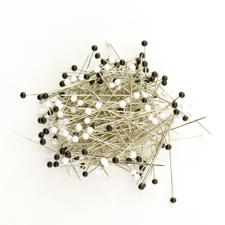 Булавки портновские особо тонкие со стеклянными головками, 35 мм, 200 шт ассорти белые и черные. Арт 675