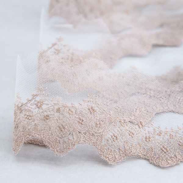 Вышивка на тюле, 51 мм, цвет розовый. Арт I659/F3