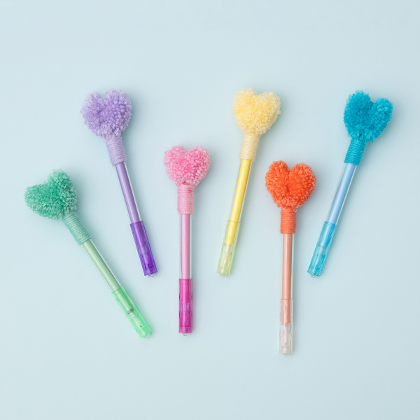 Набор устройств "Pom Pom Maker" для изготовления помпонов в форме сердца. Арт 60000022