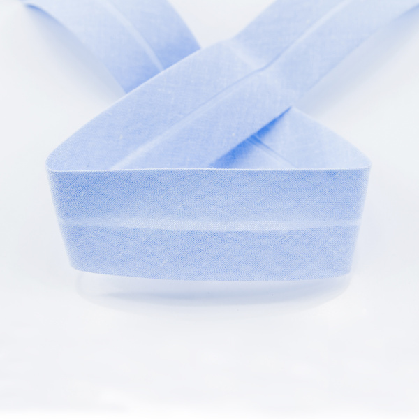 Косая бейка хлопок/полиэстер на блистере, 30 мм, 2,5 м, цвет 04, светло-голубой. Арт P06120-30мм-04          