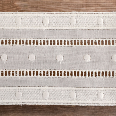 Шитье-вышивка на батисте, прошва, 90 мм, цвет белый. Арт 13759/B