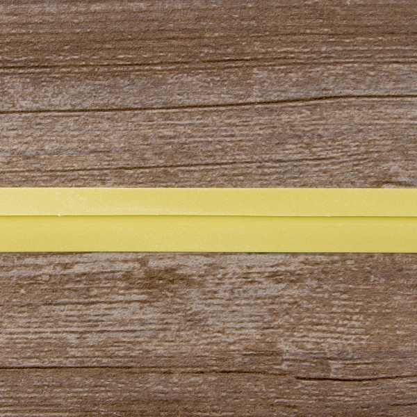 Косая бейка атласная 20 мм, 25 м, цвет 09, светло-желтый. Арт 6260-20мм-09            