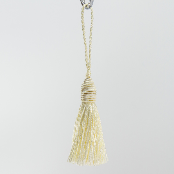 Кисть декоративная на шнуре, длина 60 мм, цвет кремовый. Арт KY - 03-col.PE - 4