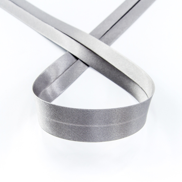 Косая бейка атласная 20 мм, 25 м, цвет 103, темно-серый. Арт 6260-20мм-103