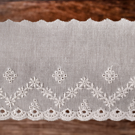 Шитье-вышивка на батисте, 55 мм, цвет белый. Арт 19752/01