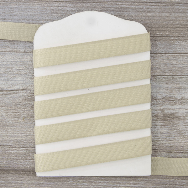 Тесьма брючная PEGA, цвет бежево-зеленый, 15 мм. Арт 815744215G1841          