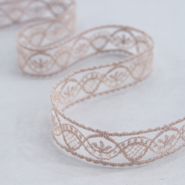 Вышивка на тюле, 19 мм, цвет розовый. Арт I643/F3