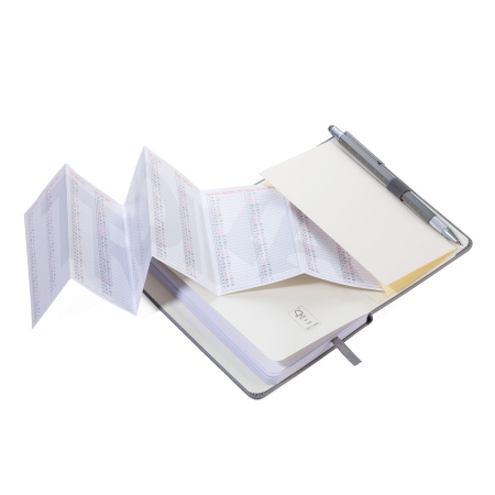 Блокнот с шариковой ручкой TROIKA . Арт NPP28/BL