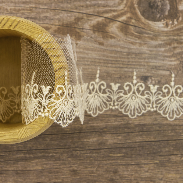 Кружево-вышивка на тюле, 32 мм, 14,6 м. Арт 41690/02