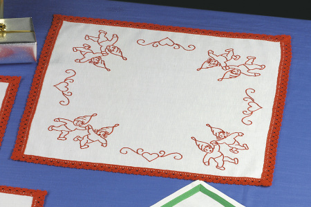 Набор для изготовления скатерти и салфетки. Арт 60-2799R                