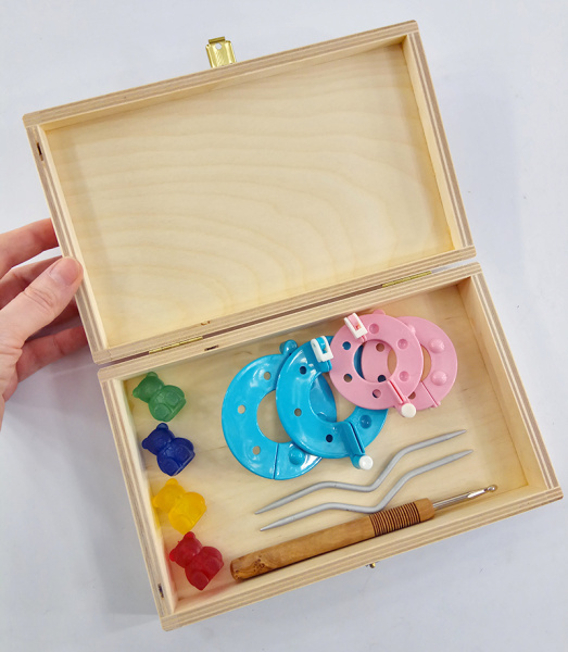 Органайзер addi для круговых спиц, деревянный, 23 х 14 х 4 см. Арт 529-9/000