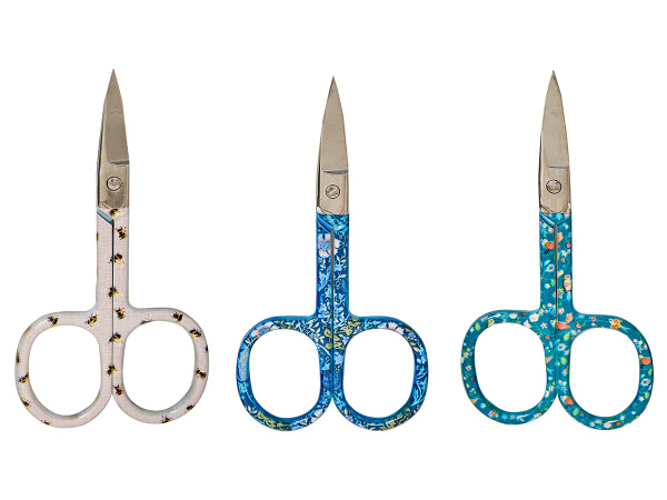 Ножницы для вышивания 9 см., 3 цвета, 24 шт. в картонном прикассовом стенде. Арт MR4819.1.DB