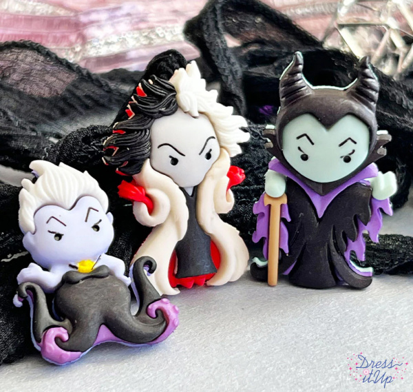 Набор пуговиц и/или декоративных элементов "Урсула, Круэлла Де Виль и Малефисента Баттонс". Арт 9511