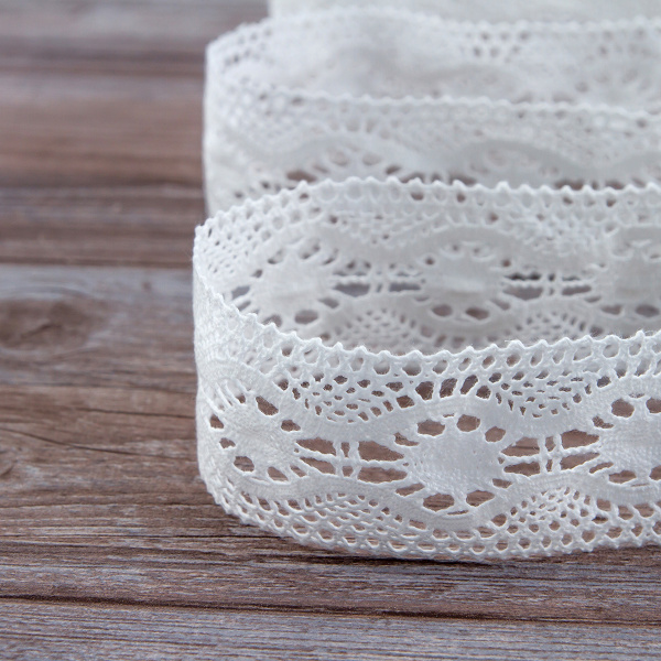 Мерсеризованное хлопковое кружево, 55 мм, цвет белый. Арт 2233/01