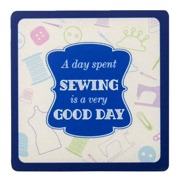 Набор подстаканников деревянных с изображением швейных сюжетов. Арт N4370/1