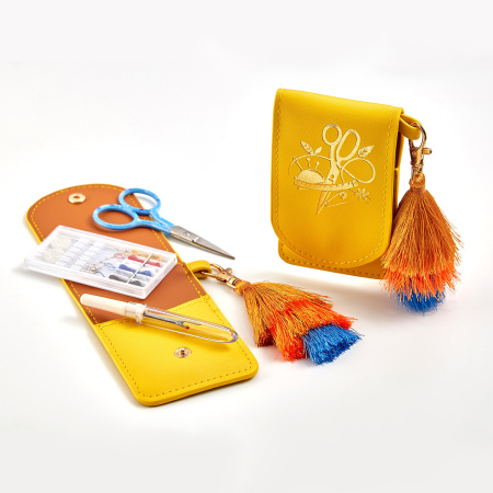 Швейный набор в стильном кошельке с кисточкой, 12 шт. в картонном прикассовом стенде. Арт N4391