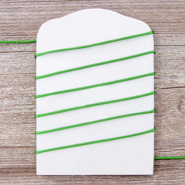 Шнур атласный мини-рулон, 2 мм, 4,5 м, цвет 25, зеленый. Арт P00462-2мм-25           