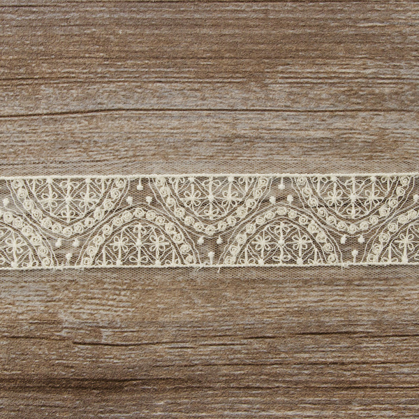 Кружево-вышивка на тюле, 20 мм. Арт 42243/58