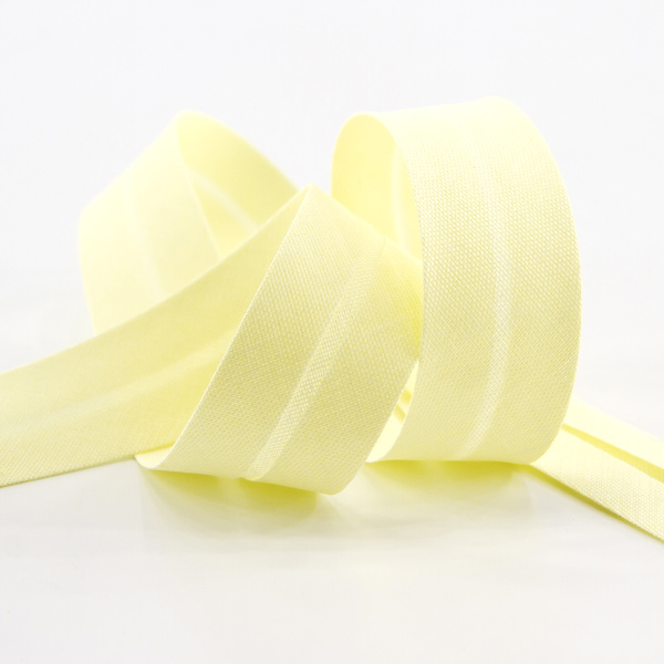 Косая бейка хлопок/полиэстер 20 мм, 25 м, цвет 10, шампань. Арт 6120-20мм-10            