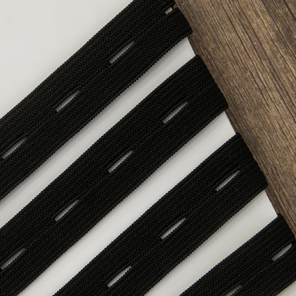 Резинка перфорированная, 18 мм, цвет черный. Арт 854128212P7001          