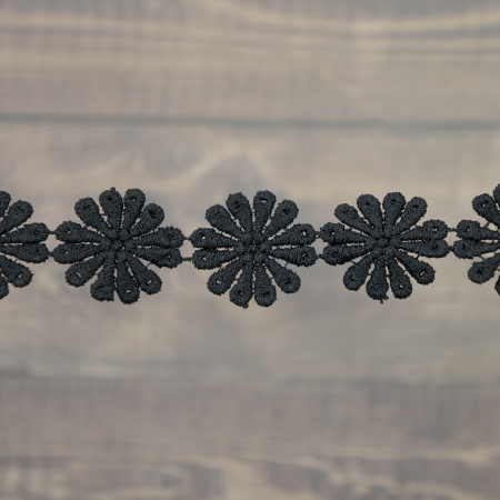 Кружево гипюр, 28 мм, цвет черный, 100% полиэстер, 3,5 м. Арт G-4988.13