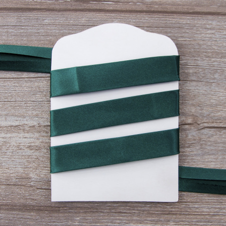 Косая бейка атласная  на блистере SAFISA, 20 мм, 2,5 м, цвет 43, темно-зеленый. Арт P06260-20мм-43          