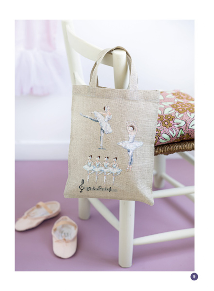 Книга "Французкая вышивка крестом. Вокруг света." Вероник Ажинер, Коринн Лакруа, Сильви Тейт. Арт ISBN 978-5-00141-348-6