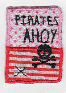 Термоаппликация HKM "Эмблема квадратная Pirates Ahoy"