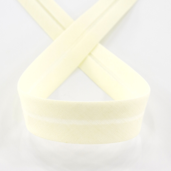 Косая бейка хлопок/полиэстер 20 мм, 25 м, цвет 12, слоновая кость. Арт 6120-20мм-12            