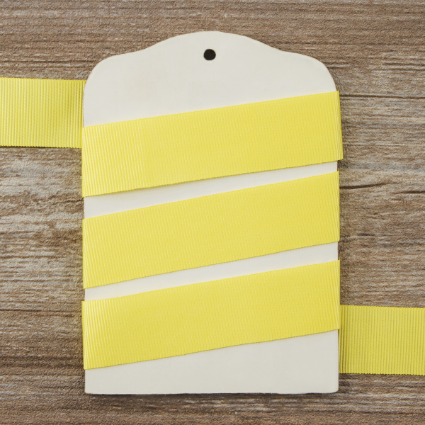 Лента репсовая SAFISA, 25 мм, 25 м, цвет 09 желтый светлый. Арт 350-25мм-09