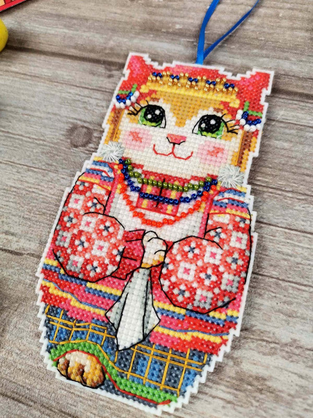 Набор для вышивания на пластиковой канве "Кот Баюн и Кошка Матрешка". Арт 23.001.14