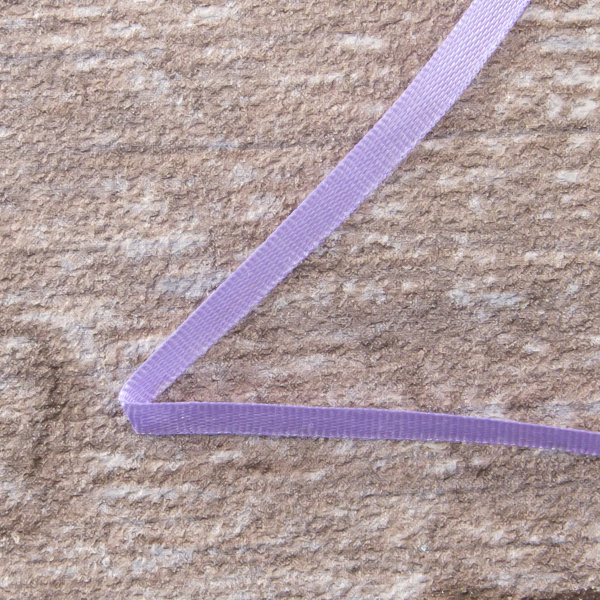 Лента для вышивания SAFISA на блистере, 4 мм, 5 м, цвет 08, сиреневый. Арт P111-4мм-08             