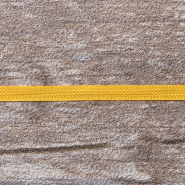 Лента для вышивания SAFISA на блистере, 4 мм, 5 м, цвет 81, апельсиновый. Арт P111-4мм-81             