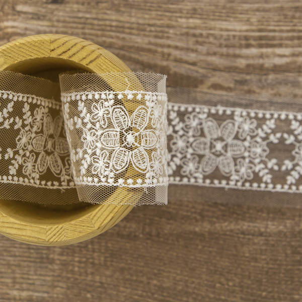 Кружево-вышивка на тюле, 22 мм, 14,6 м. Арт 41792/01