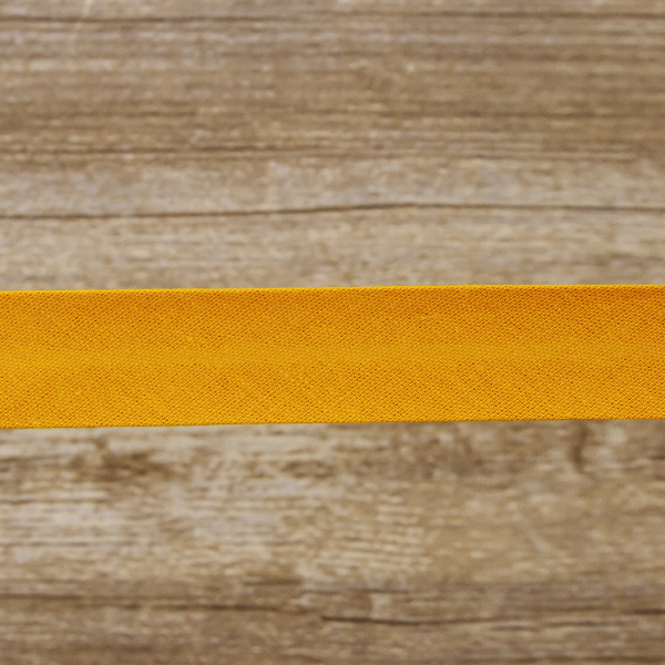 Косая бейка хлопок/полиэстер 20 мм, 25 м, цвет 106, светло-горчичный. Арт 6120-20мм-106           