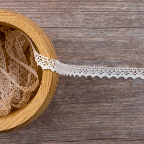 Мерсеризованное хлопковое кружево, 8 мм, цвет белый. Арт 2062/01