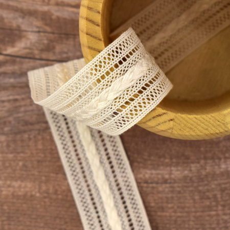 Мерсеризованное хлопковое кружево, 26 мм, цвет шампань. Арт 2178/72