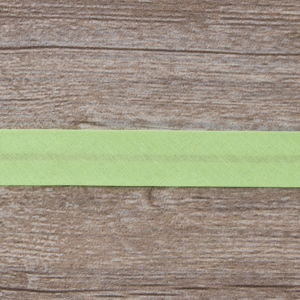 Косая бейка хлопок/полиэстер 20 мм, 25 м, цвет 140, бледно-зеленый. Арт 6120-20мм-140